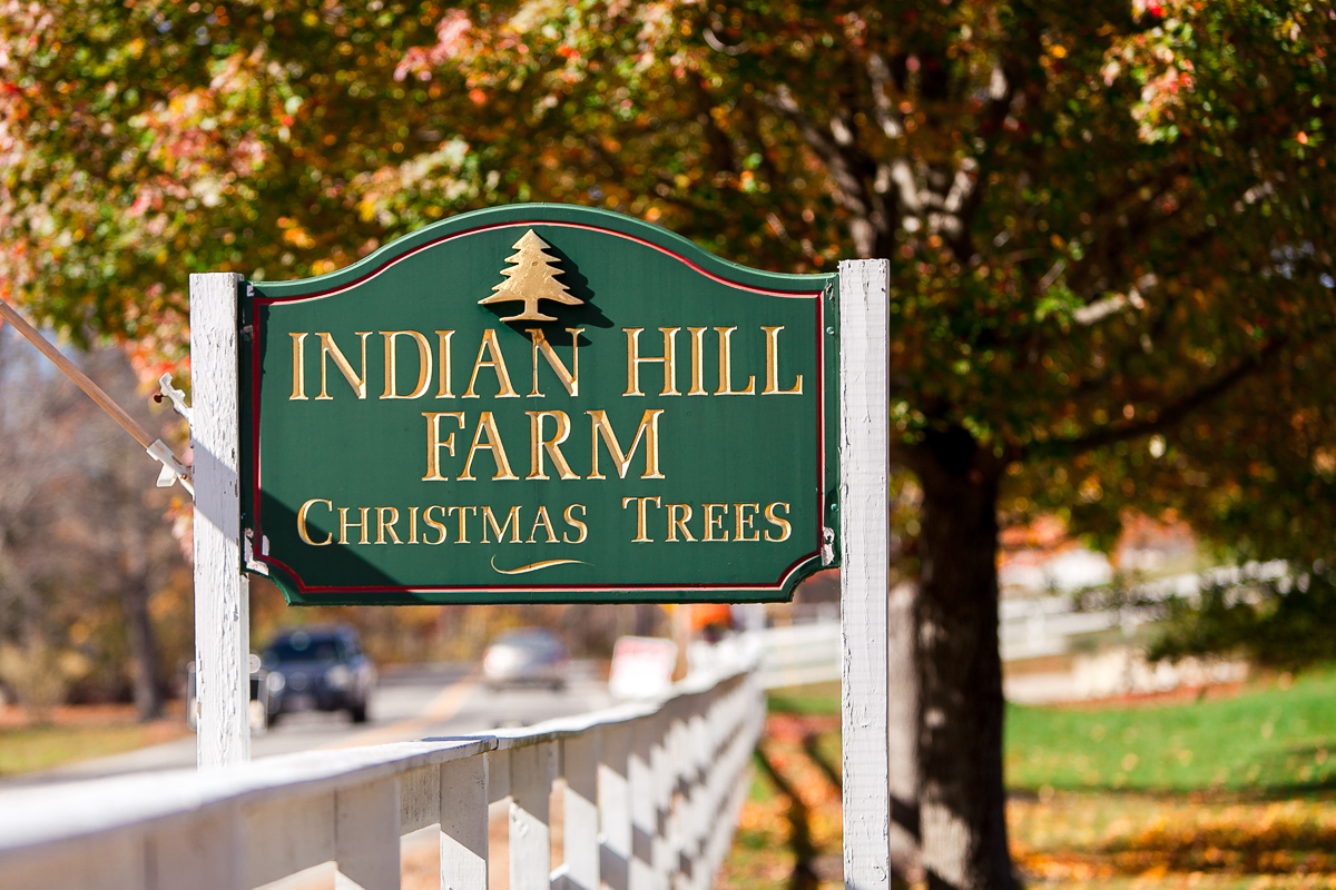 sign of Indian Hill Farm 